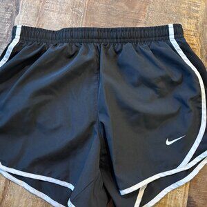 Girls Nike Dri-Fit Tempo Running Shorts Size M